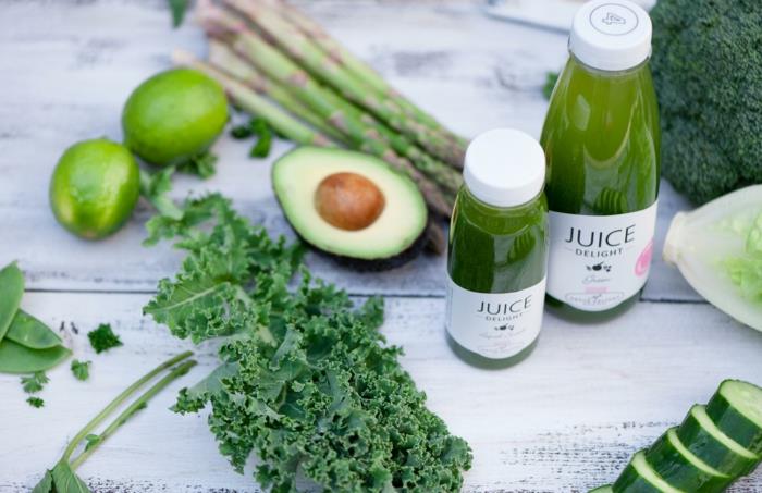 detox -hoito terveet laihdutustoksiinit vihreät smoothiet avokado -lime -parsa