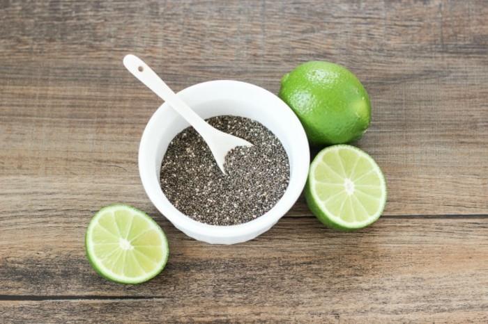 detox -hoito sitruunavesi lime chia -siemenet