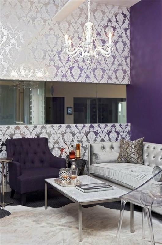 väri violetti aksentti seinä moderni olohuone valkoinen matto