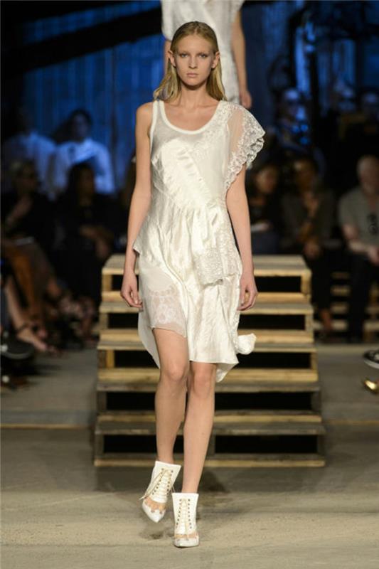 kauneimmat hääpuvut Givenchy -tilassa