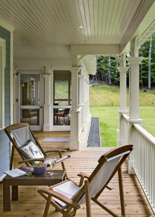 veranta kesällä luo istuma -luontoympäristön