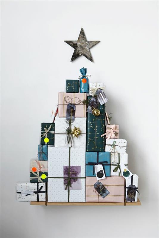 DIY adventti kalenteri tinker yksinkertaisesti joulukuusi paketti seinähylly