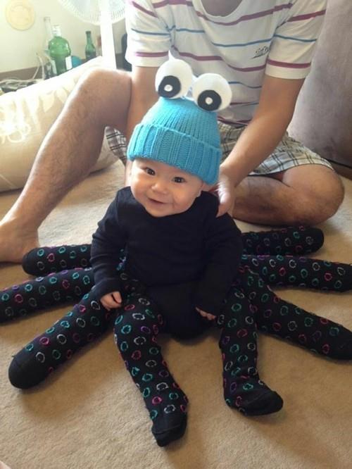 DIY vauva karnevaali puku idea hämähäkki