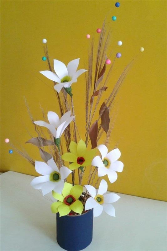DIY ideoita koristelu paperi kukat maljakko