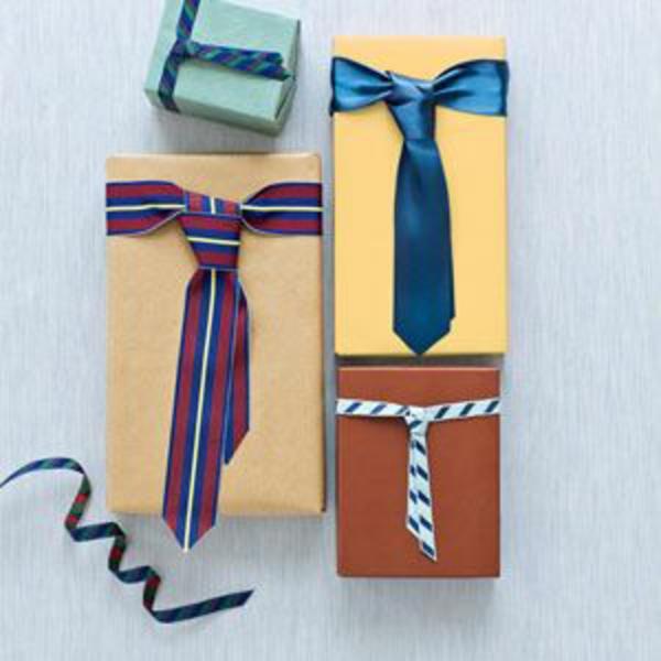 DIY -ideat lahjat kauniisti käärittävä nauha solmio