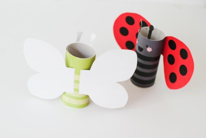 DIY -ideoita lapset näpertelevät paperirullia perhosia