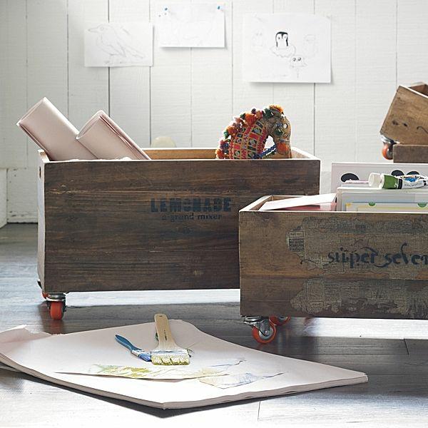 DIY -huonekaluideat rakentavat puulaatikoita pyörille itse