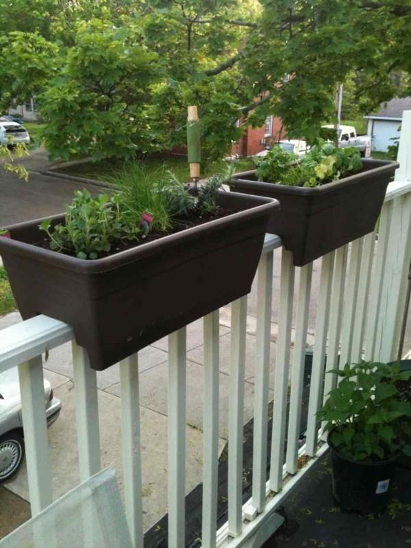 diy planter parvekkeen kaide