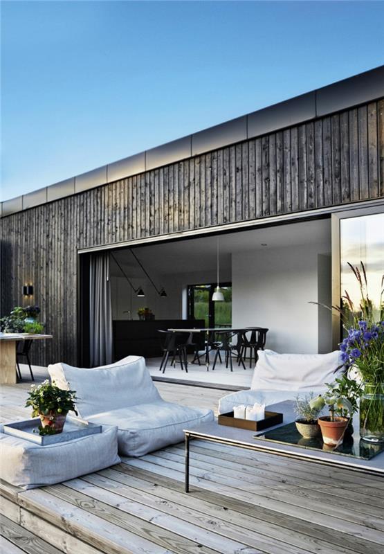 tanskalainen design skandinaaviset huonekalut emil thorups kesämökin terassi
