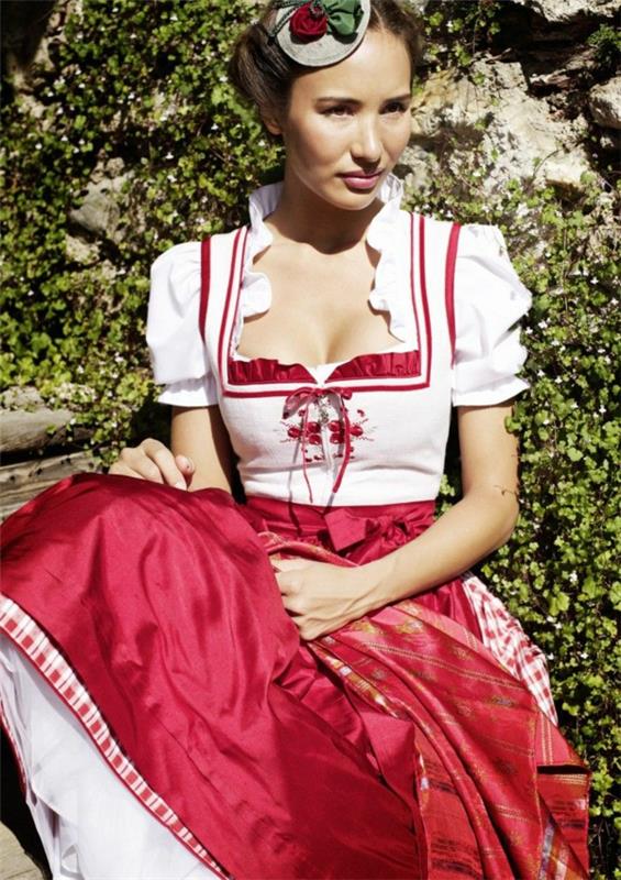 dirndl rusetti vasemmalla single