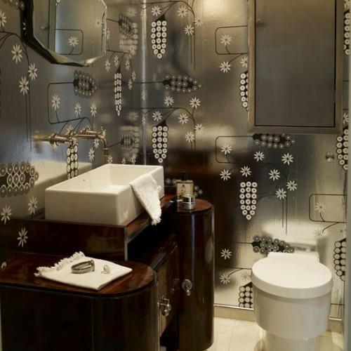 tummat kylpyhuoneen suunnitteluideat tyylikäs vaatekaappi moderni sisustus