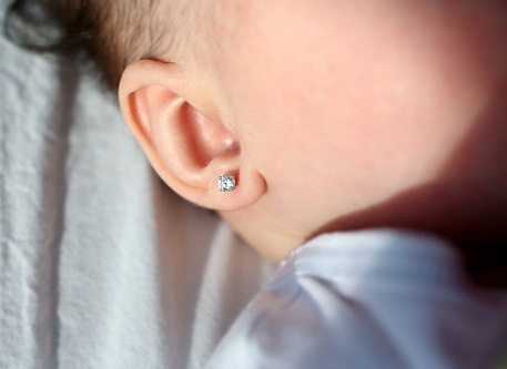 fül piercing csecsemőknek6
