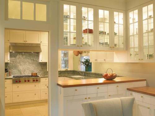 joustava keittiön muotoilu lämmin ja kirkas keittiöpeili marmorilla