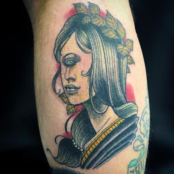 nainen yhdellä silmällä tatuointi ideoita