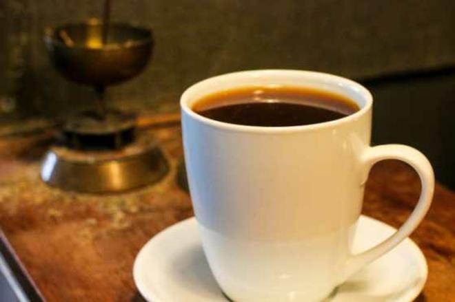 juoda kupin kahvia maailmanlaajuisesti senegal erikoiskahveja kaffe muoti