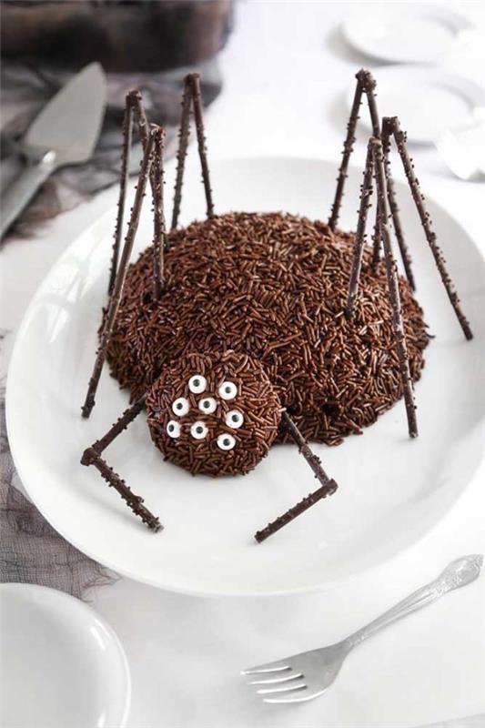 helppo idea lapsille - Halloween -kakku