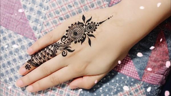 yksinkertainen henna tatuointi ideoita käsi