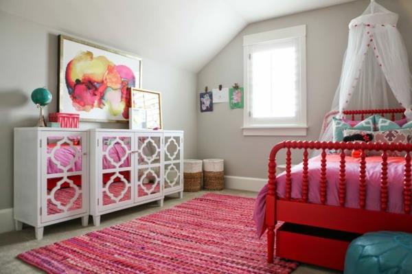 väri ideoita lastentarha vaaleanpunainen matto sänky