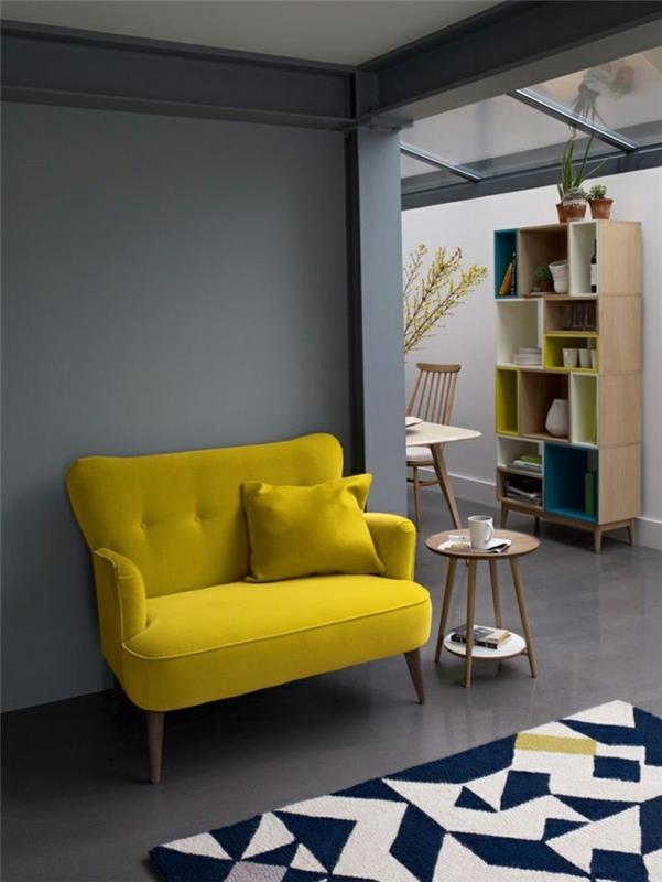 sisustusideoita harmaat seinät ja keltainen nojatuoli