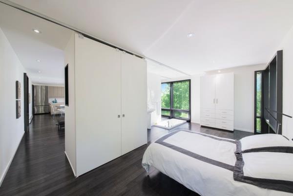 ainutlaatuinen talo quebec -minimalistisessa suunnittelussa saumaton siirtyminen