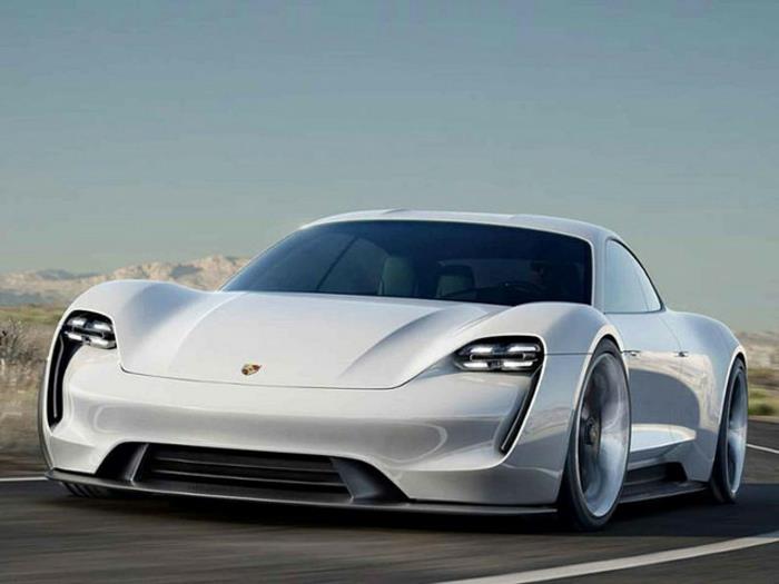 sähköautojen latausasema aurinkoenergia porshe -automallit