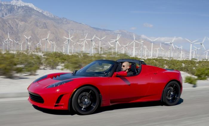 sähköauto tesla malli roadster kestävä