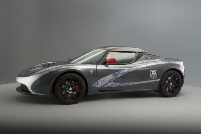 sähköauto tesla -mallin roadster -erikoismerkki tänä vuonna