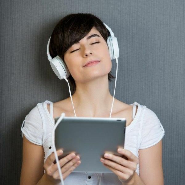 rentoutumistekniikkaideoita musiikin kuunteluun