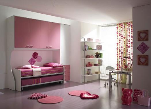 ergonominen lastenhuone moderni tyttömäinen sisustus vaaleanpunainen
