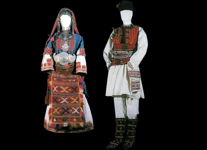 vaatteet etno muoti etno kuvio kirjonta valentino muoti puku kuvio esiliina