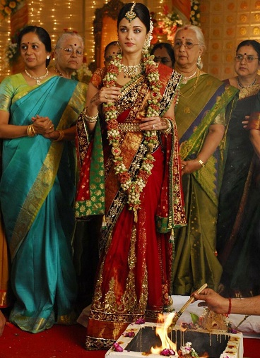 Aishwarya esküvői száriban