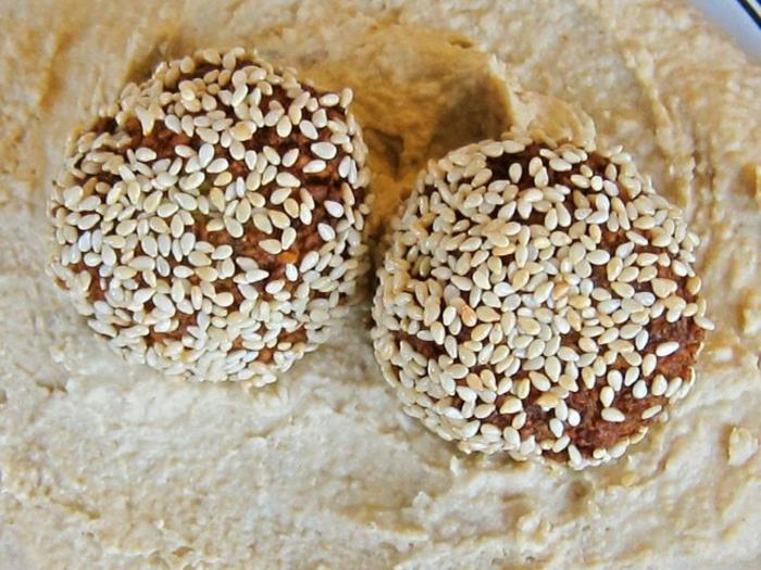 falafel -resepti terveet nyytit kikherneet seesaminsiemenet
