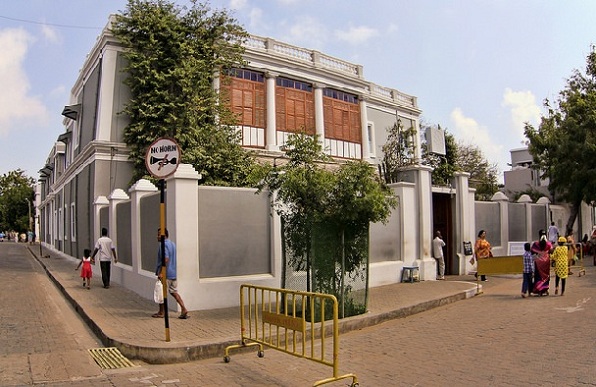 parker-i-pondicherry-aurobindo-ashram