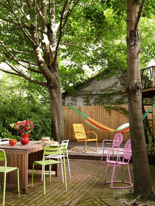 värit metalli puutarhatuolit riippumatto Tee värikkäitä puutarhakoristeita itse