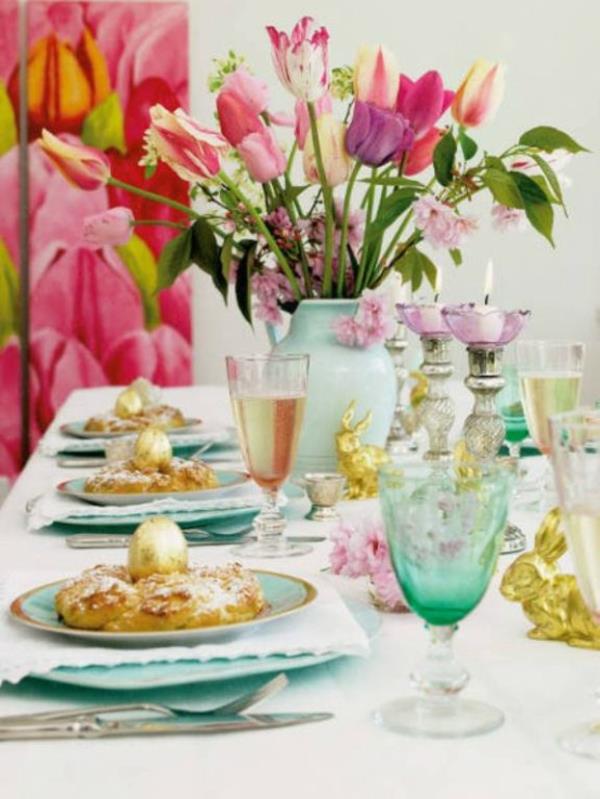 värikäs onnellinen pöytäkoriste kukat munat pääsiäinen idea