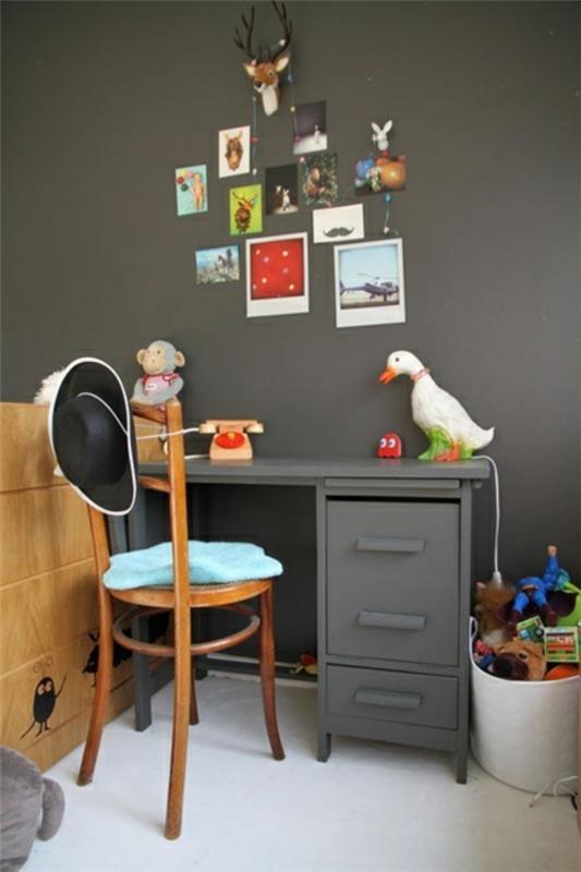 värisuunnittelu lastenhuone harmaa seinän suunnittelu valokuvaseinä