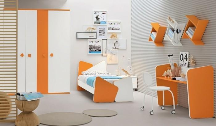 väri suunnittelu lastenhuone oranssi aksentti seinämaalaukset vaalea lattia
