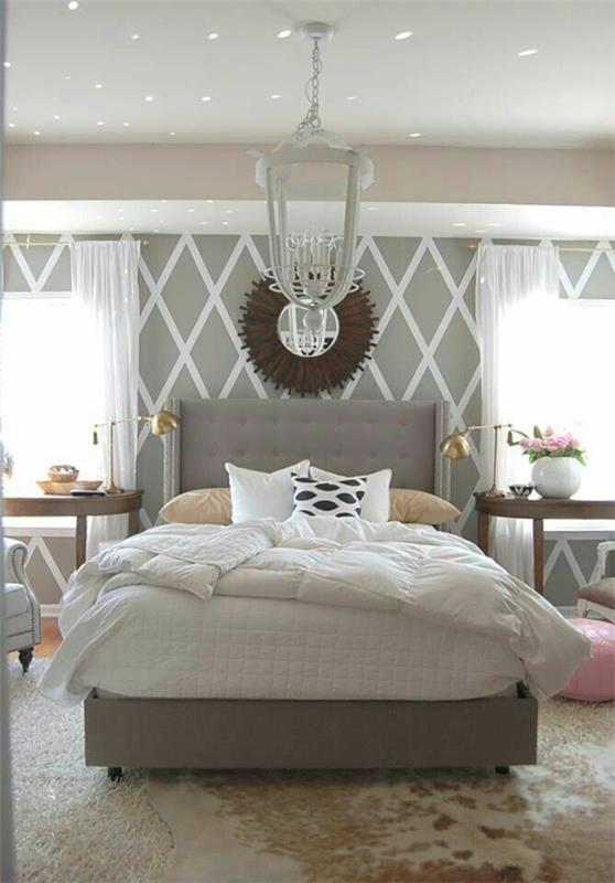 värimaailma makuuhuone beige harmaa neutraali maanläheinen verhoiltu sänky