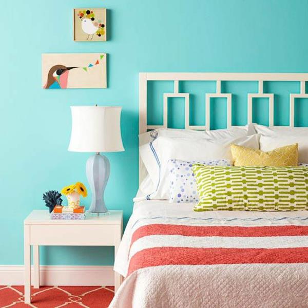 värisuunnittelu makuuhuoneen väriideat turkoosi sininen seinämaali seinäkoriste
