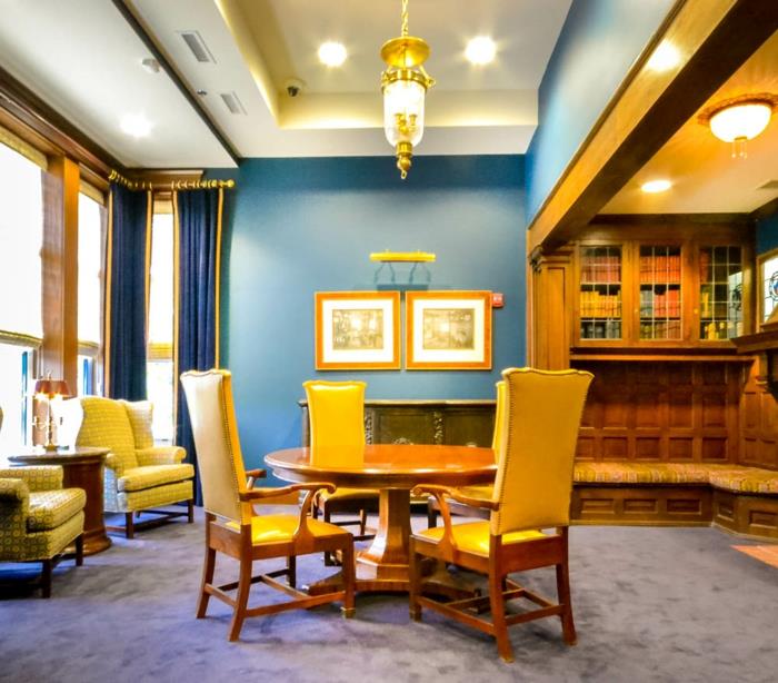 värisuunnittelu kotiideoita värirengas panton väriympyrä huoneen suunnittelu sininen keltainen