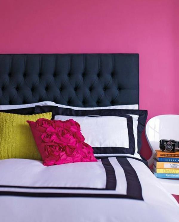 väriideoita makuuhuoneen sisustus vaaleanpunaiset seinät sänky