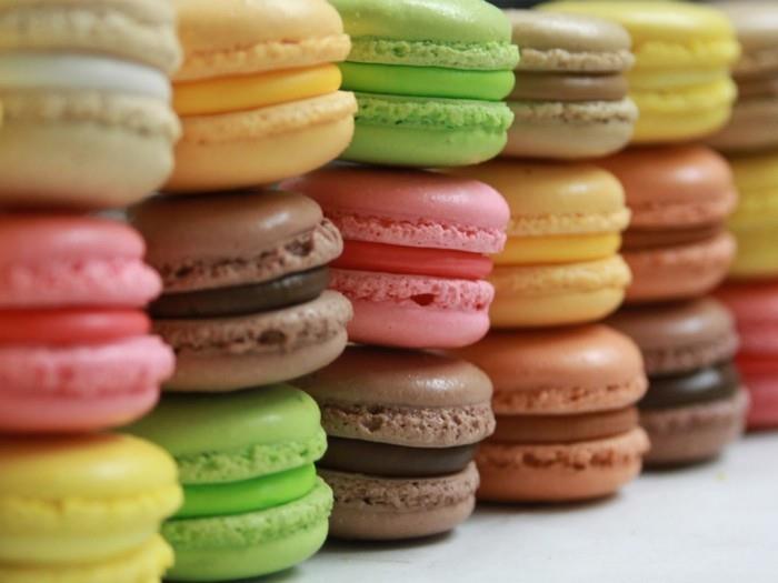 värilliset macarons -reseptit