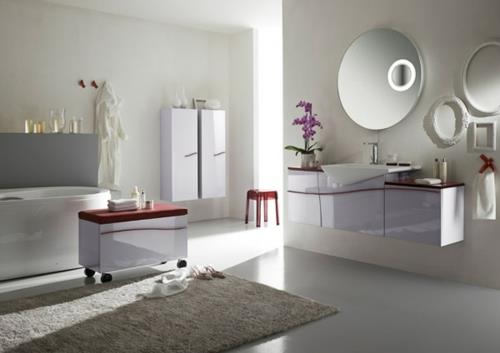 naisellinen kylpyhuone valkoinen pehmeä matto pukeutuja pyöreä peili