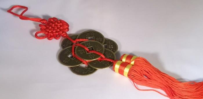 feng shui kuvasymbolit ja talismanit punainen lanka