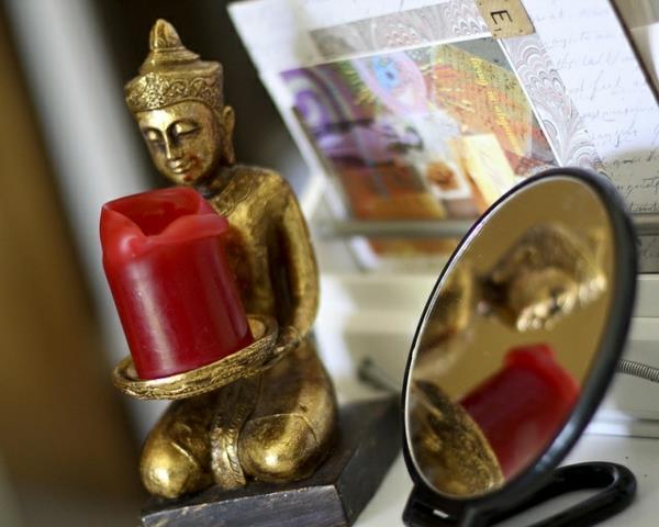 feng shui elementit positiivinen energia buddha patsas feng shui peili