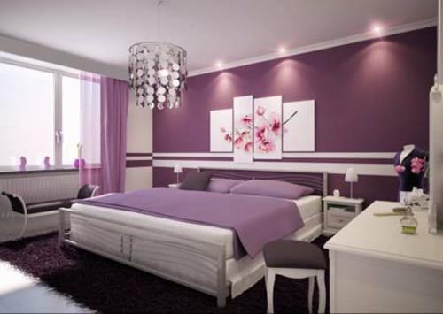 feng shui makuuhuoneessa violetti vaaleanpunainen seinämaalaus kukka
