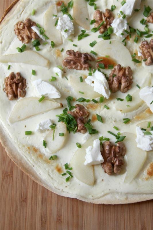 tarte flambée resepti fetajuusto saksanpähkinät omenat