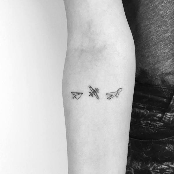 lentäjäideoita pieniä tatuointeja