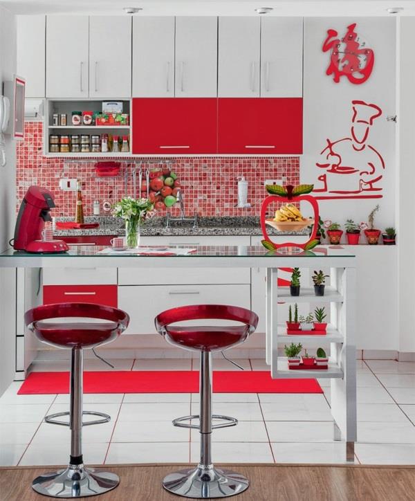 kaakeloitu peili keittiö keittiölaatat seinä punainen keittiön etuosa