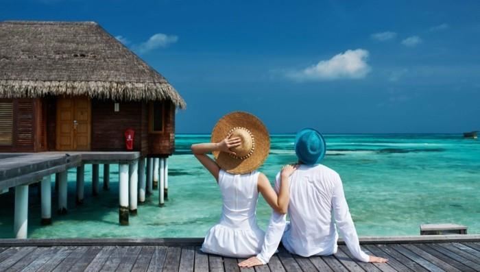viettää kuherruskuukautta Malediiveilla